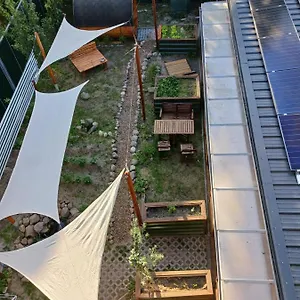 Maison d'hôtes Squat Deluxe Berlin, The, Berlin